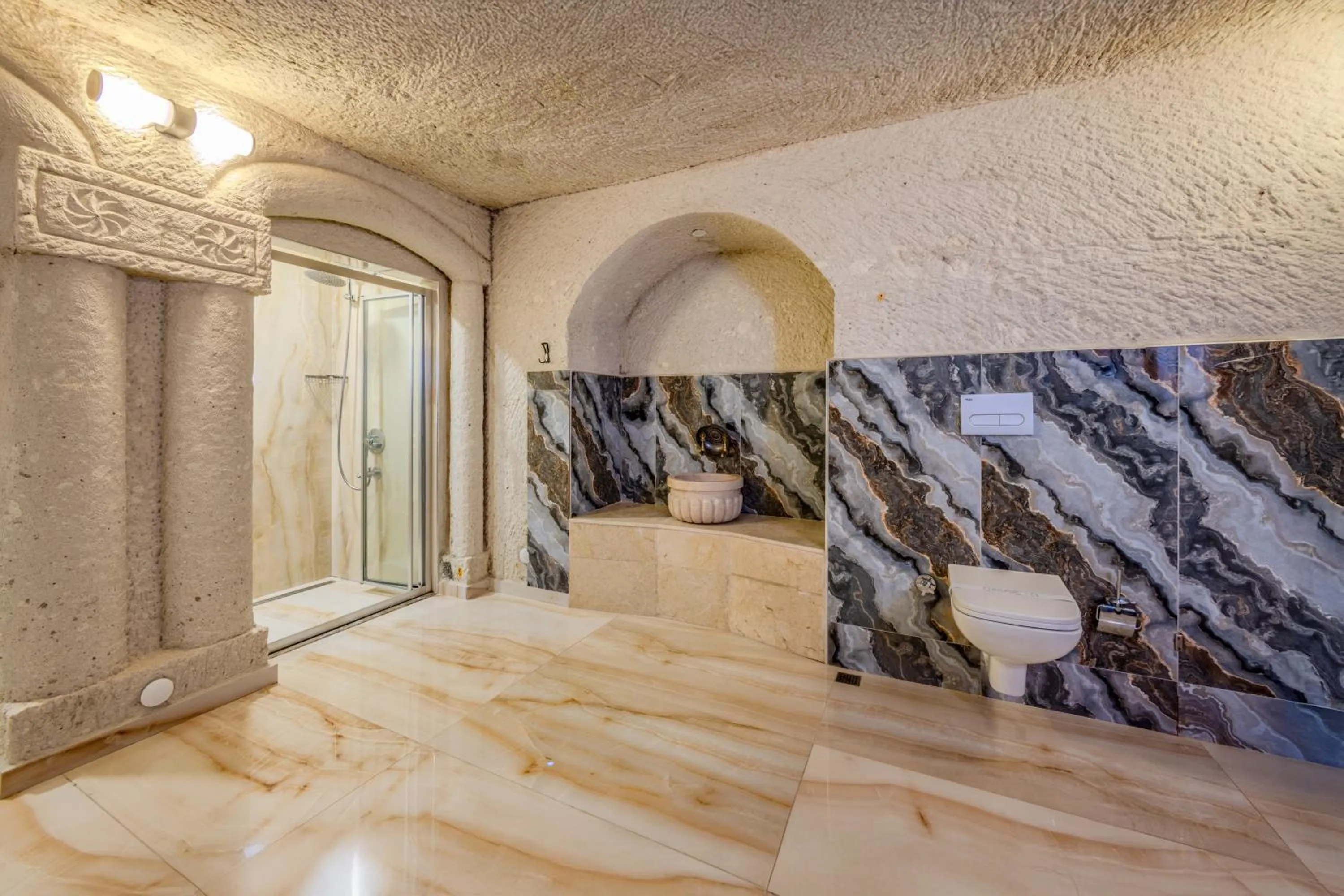 Toilet in Onur Cave Cappadocia