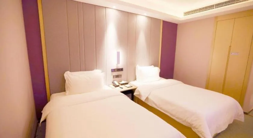 Bed in Lavande Hotel Beijing Daxing Airport Qingyuan Road Metro Station Joy City