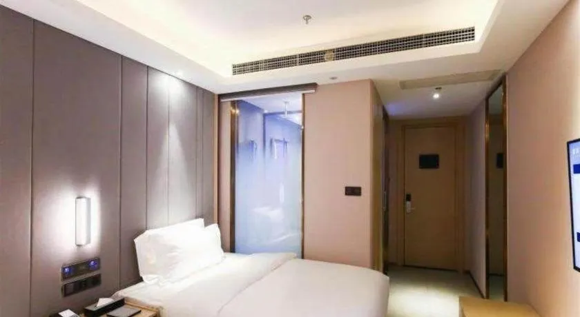 Bed in Lavande Hotel Beijing Daxing Airport Qingyuan Road Metro Station Joy City