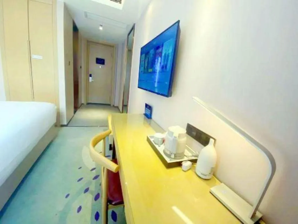 Bed in Lavande Hotel Beijing Daxing Airport Qingyuan Road Metro Station Joy City