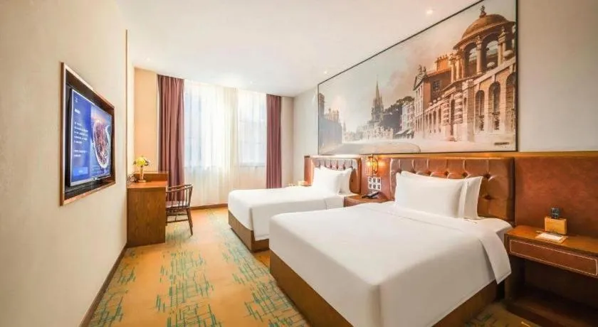 Bed in James Joyce Coffetel Chengdou Wuqing Wanda Plaza