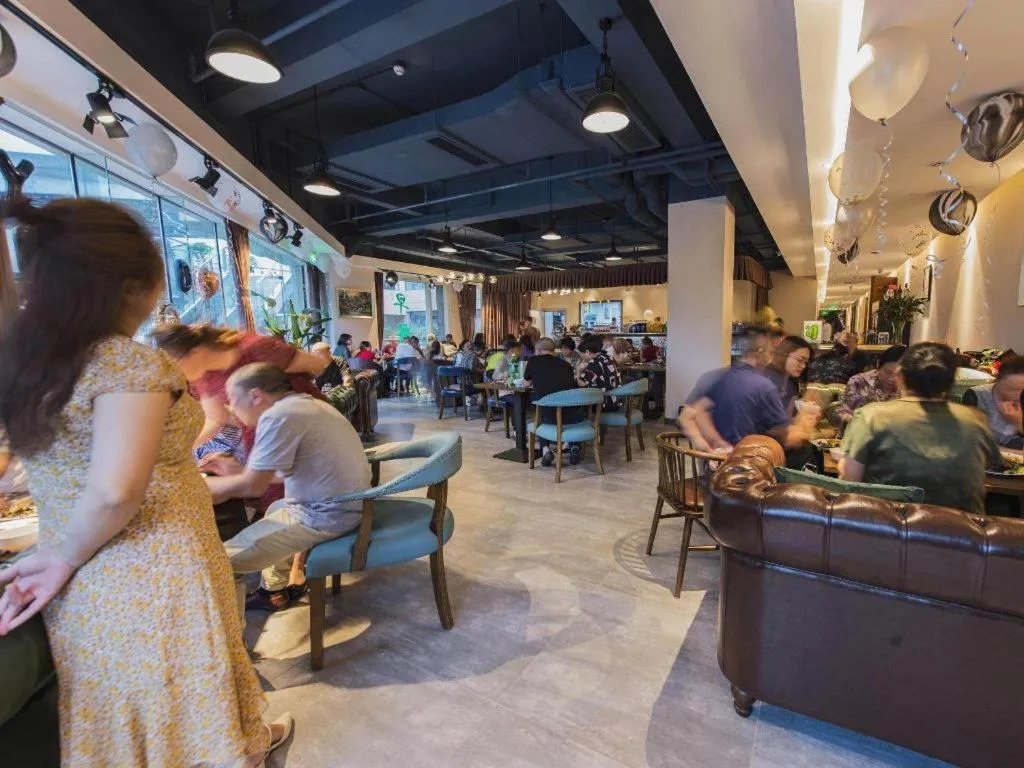 James Joyce Coffetel Chengdou Wuqing Wanda Plaza