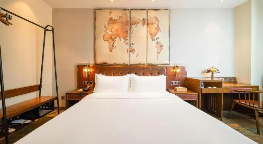Bed in James Joyce Coffetel Chengdou Wuqing Wanda Plaza