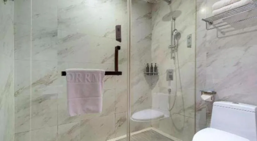 Borrman Hotel Hechi Bama Central Cultural Plaza