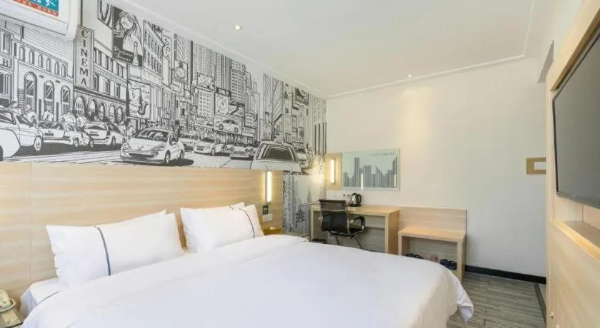 Bed in City Comfort Inn Guangzhou Zengcheng Wanda Plaza Metro Station