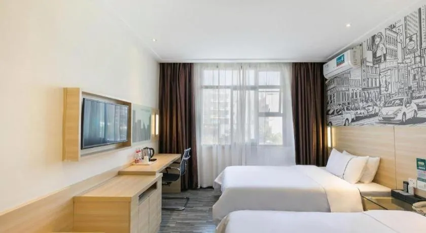 Bed in City Comfort Inn Guangzhou Zengcheng Wanda Plaza Metro Station