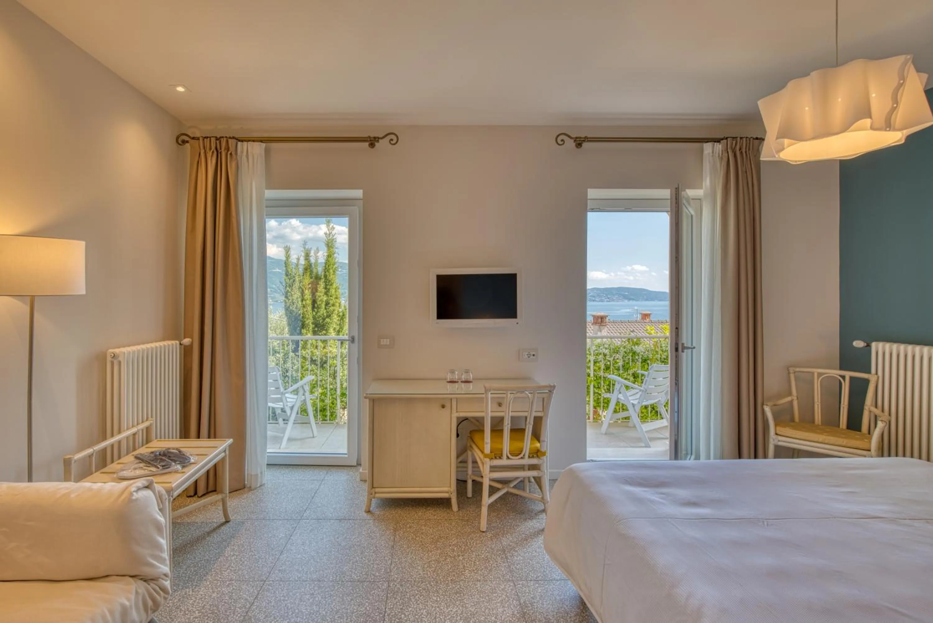 Bed in Hotel Villa Europa