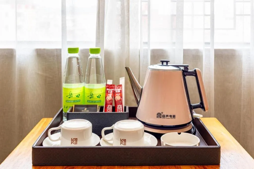 Borrman Hotel Xiamen Xiang'an Maxiang