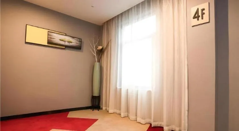 Borrman Hotel Xiamen Xiang'an Maxiang