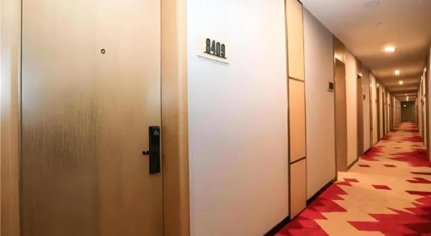 Borrman Hotel Xiamen Xiang'an Maxiang