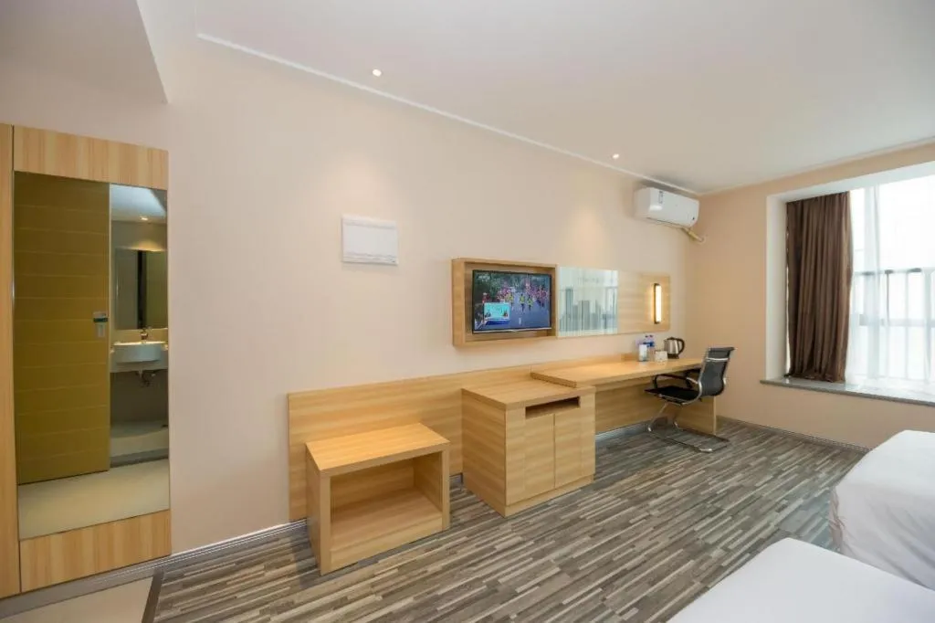 Bed in City Comfort Inn Chengdu Longquanyi District Beijing Road