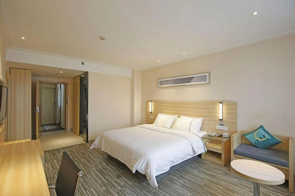 Bed in City Comfort Inn Chengdu Longquanyi District Beijing Road