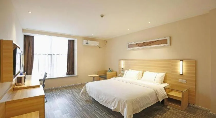 Bed in City Comfort Inn Chengdu Longquanyi District Beijing Road