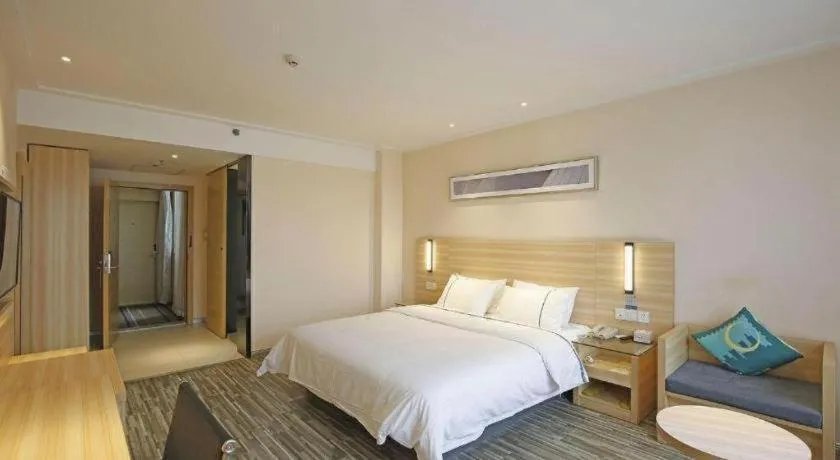 Bed in City Comfort Inn Chengdu Longquanyi District Beijing Road