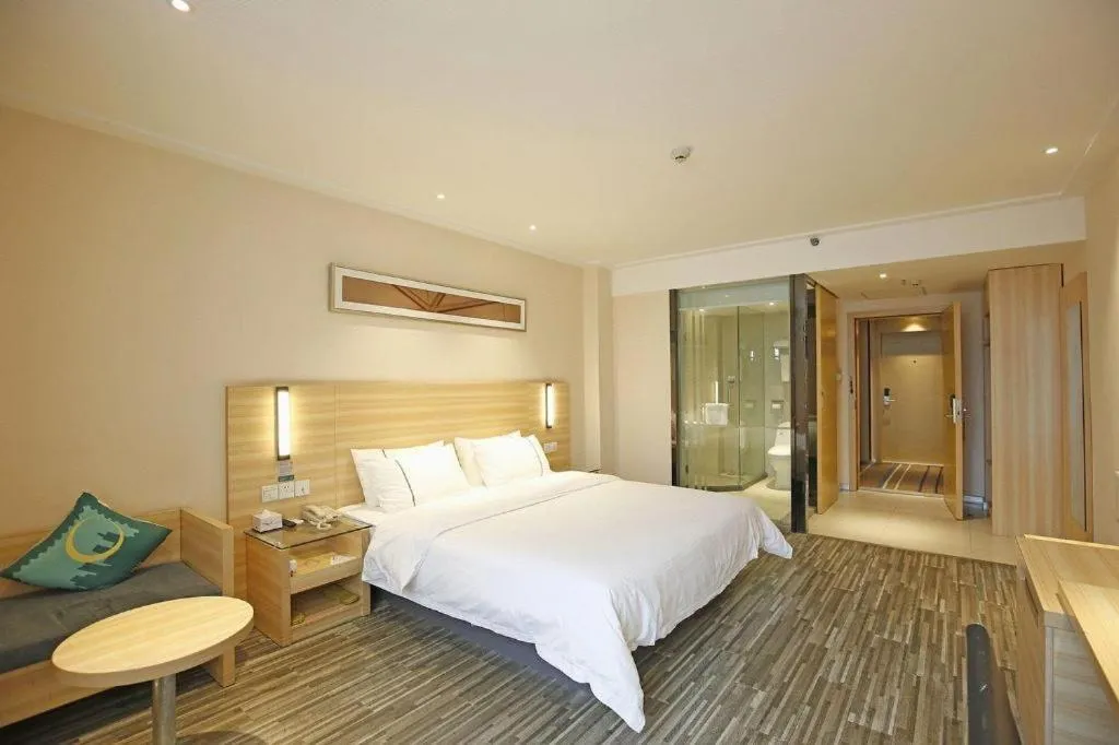 Bed in City Comfort Inn Chengdu Longquanyi District Beijing Road