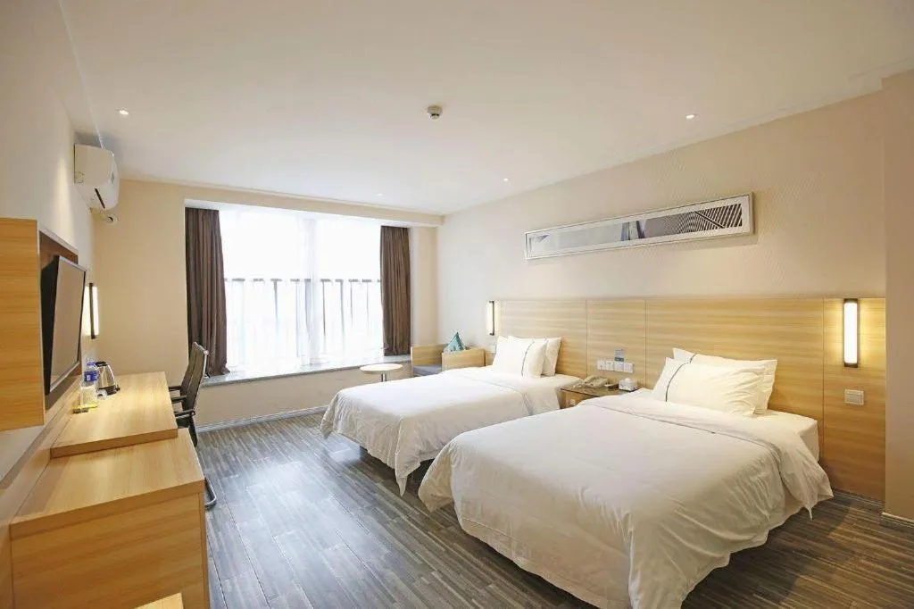 Bed in City Comfort Inn Chengdu Longquanyi District Beijing Road