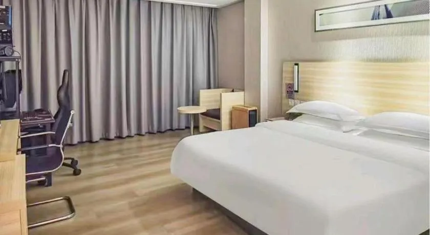 Bed in City Comfort Inn Shenzhen Longhua District Government
