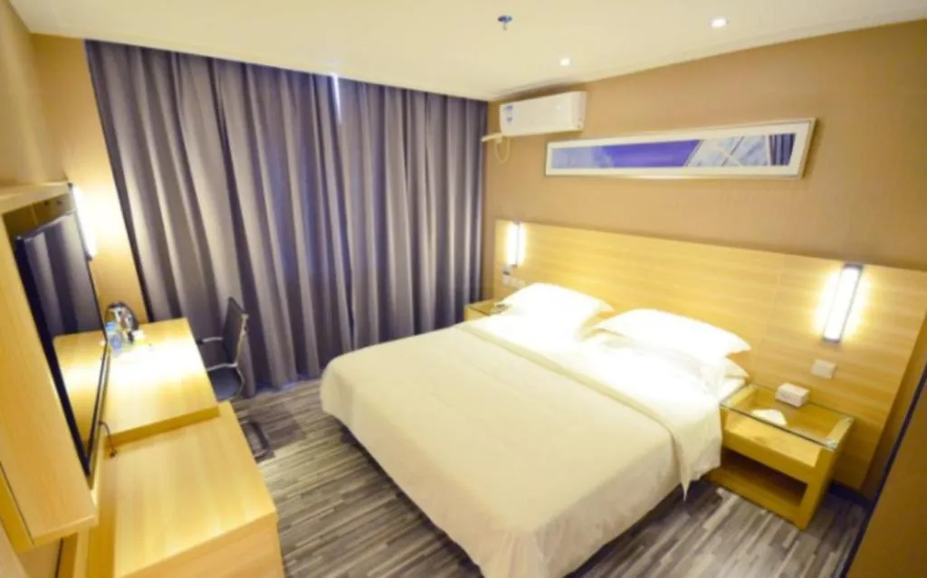 Bed in City Comfort Inn Shenzhen Longhua District Government