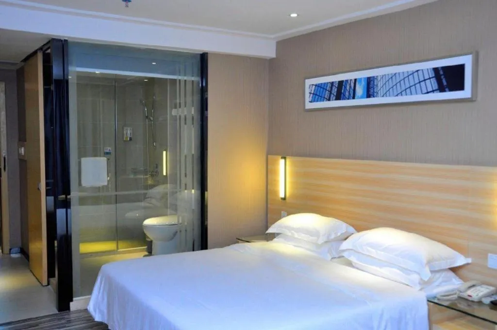Bed in City Comfort Inn Shenzhen Longhua District Government