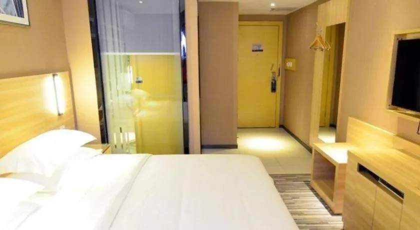 Bed in City Comfort Inn Shenzhen Longhua District Government