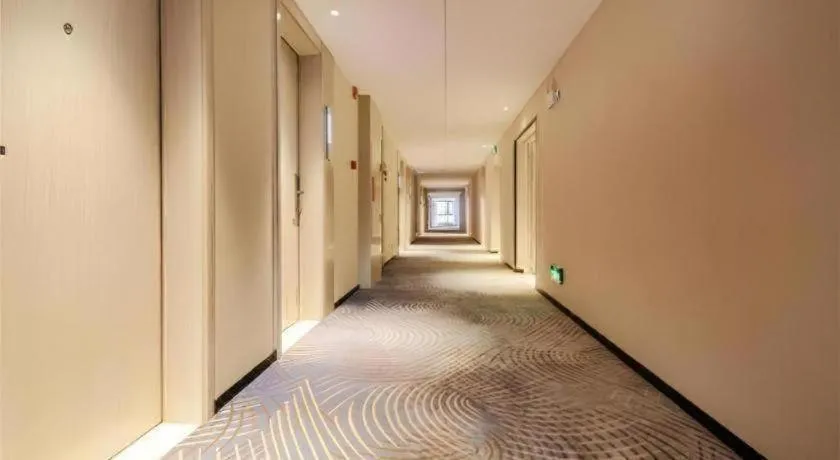 Echarm Hotel Guizhou Xingyi Jushan Avenue