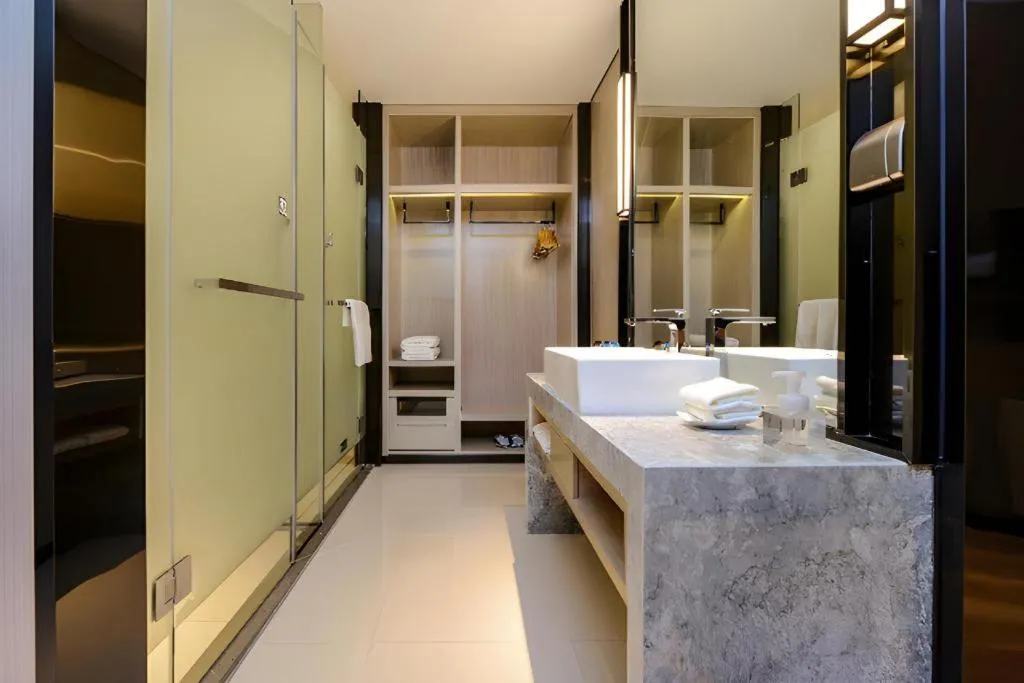 Echarm Hotel Guizhou Xingyi Jushan Avenue