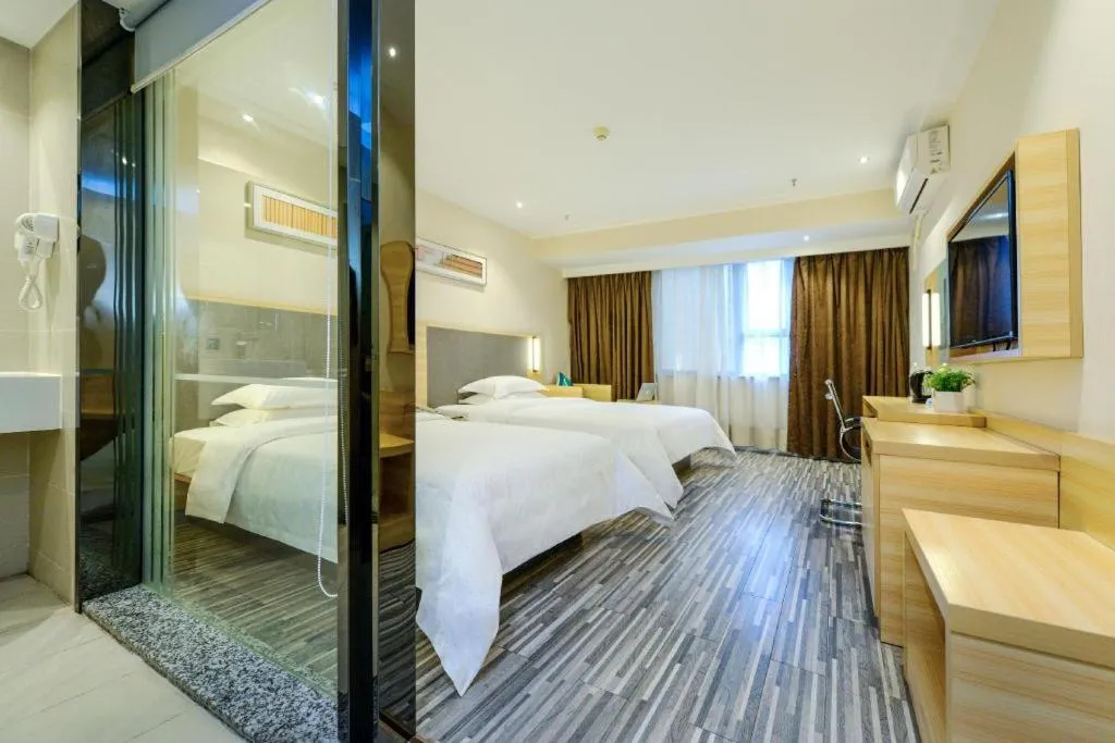 Bed in City Comfort Inn Chongqing Yangjiaping Pedestrian Street the MixC