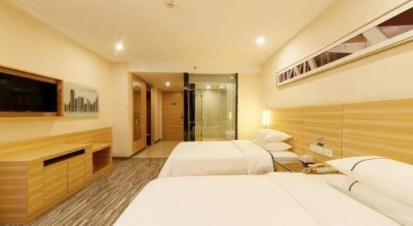 Bed in City Comfort Inn Yunfu Luoding Triumph Plaza