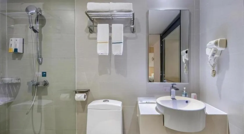 City Comfort Inn Yunfu Luoding Triumph Plaza