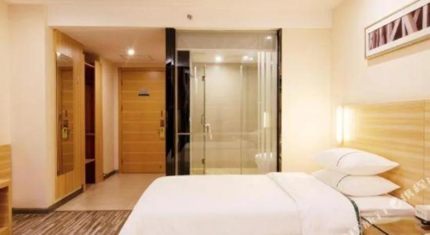 Bed in City Comfort Inn Yunfu Luoding Triumph Plaza