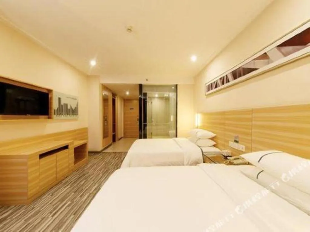 Bed in City Comfort Inn Yunfu Luoding Triumph Plaza