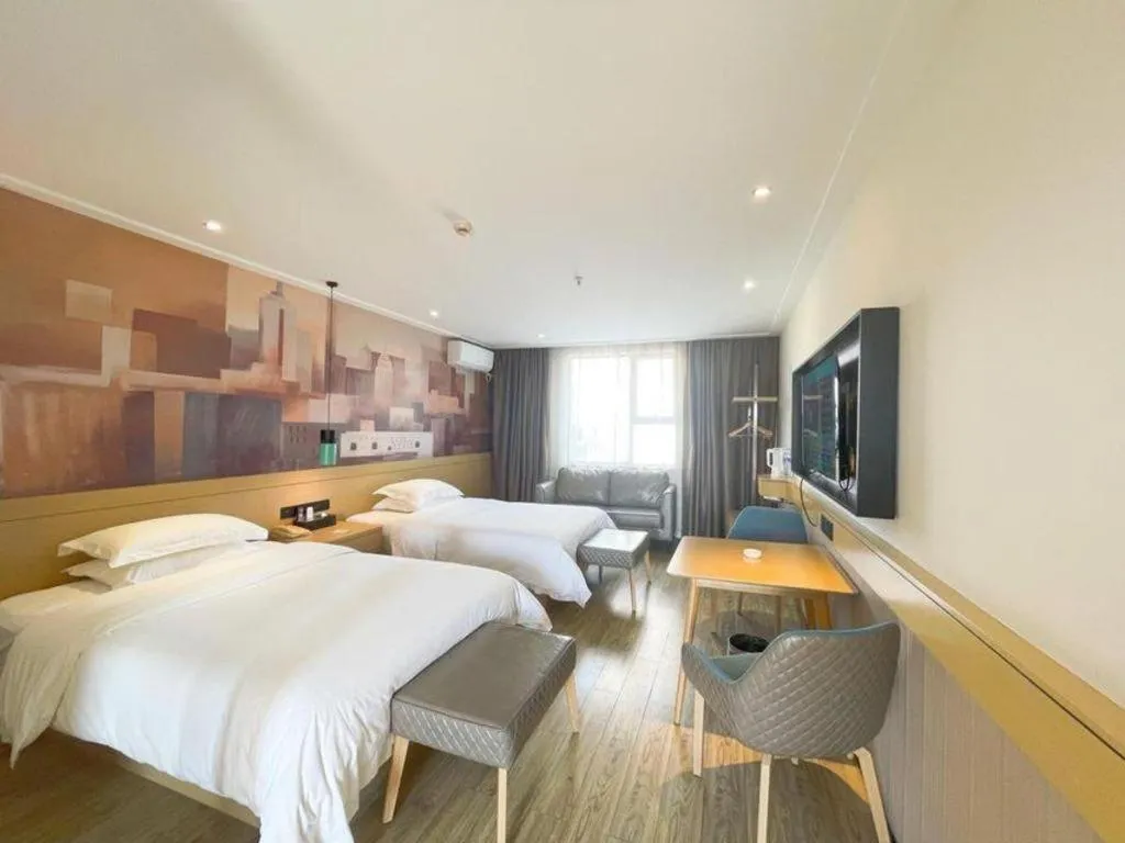 Bed in City Comfort Inn Xianning Wenquan Road Walmart Plaza