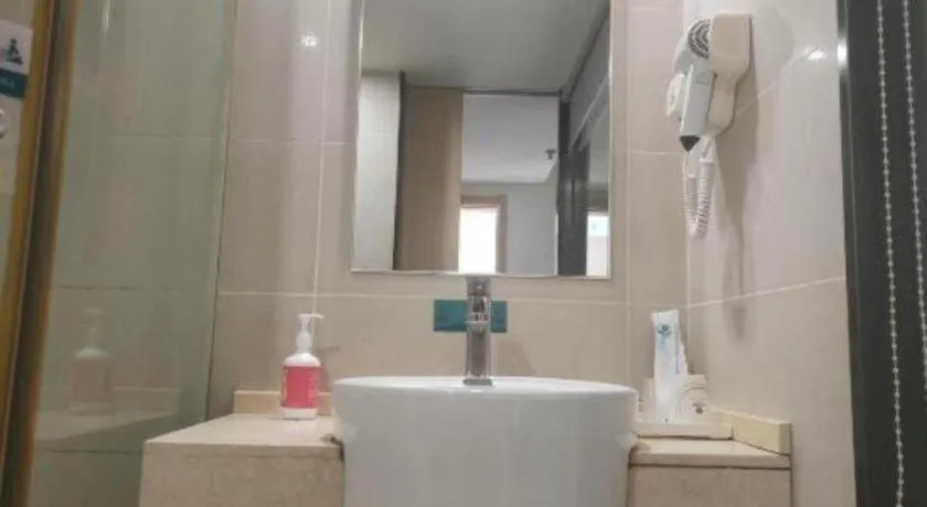 City Comfort Inn Xianning Wenquan Road Walmart Plaza