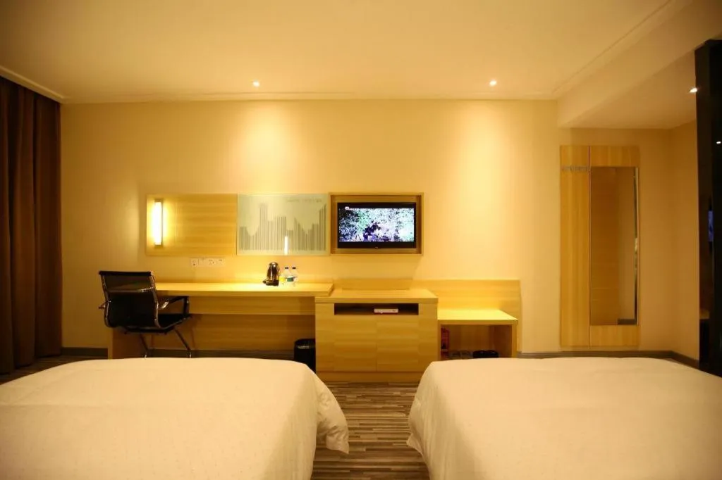 Bed in City Comfort Inn Hotel Guiyang Normal University Yangmingci Metro Station