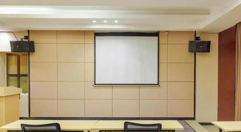 City Comfort Inn Hotel Guiyang Normal University Yangmingci Metro Station