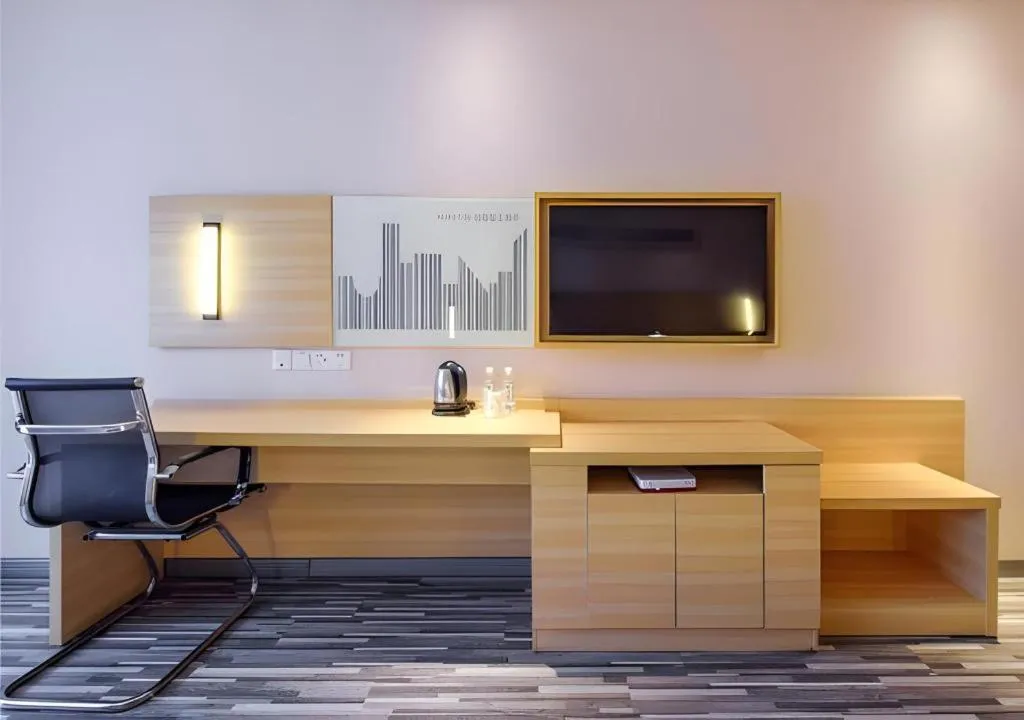 City Comfort Inn Hotel Guiyang Normal University Yangmingci Metro Station