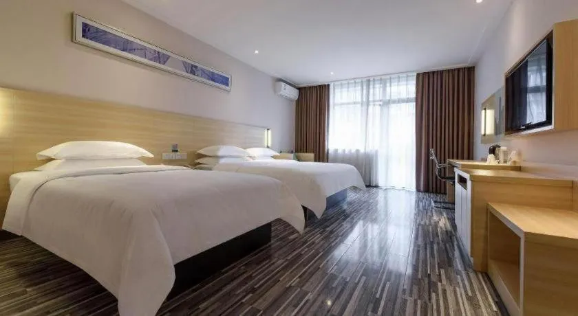 Bed in City Comfort Inn Hotel Guiyang Normal University Yangmingci Metro Station