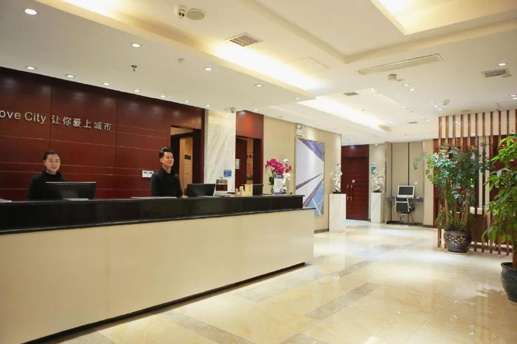City Comfort Inn Hotel Guiyang Normal University Yangmingci Metro Station