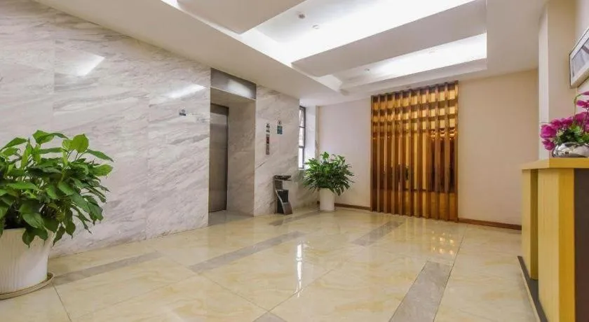 City Comfort Inn Hotel Guiyang Normal University Yangmingci Metro Station
