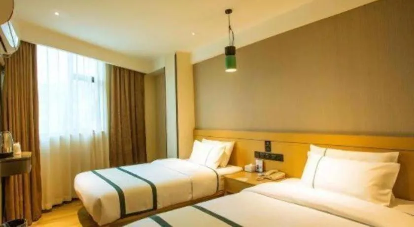 Bed in City Comfort Inn Hezhou Avenue
