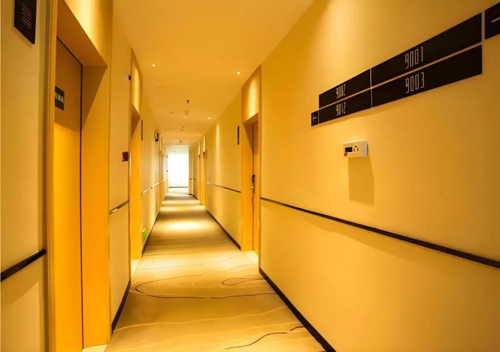 City Comfort Inn Hezhou Avenue