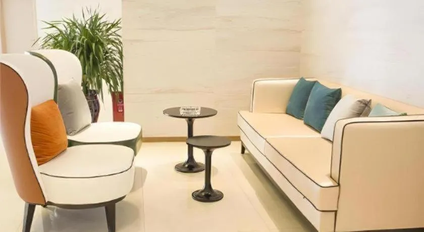 City Comfort Inn Yuzhou Yuwang Square