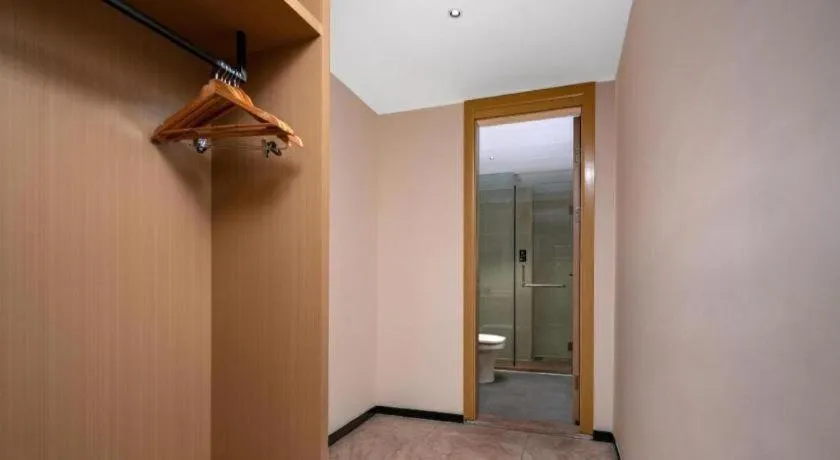 City Comfort Inn Yuzhou Yuwang Square