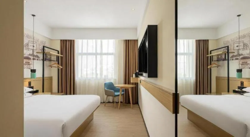 Bed in City Comfort Inn Yuzhou Yuwang Square