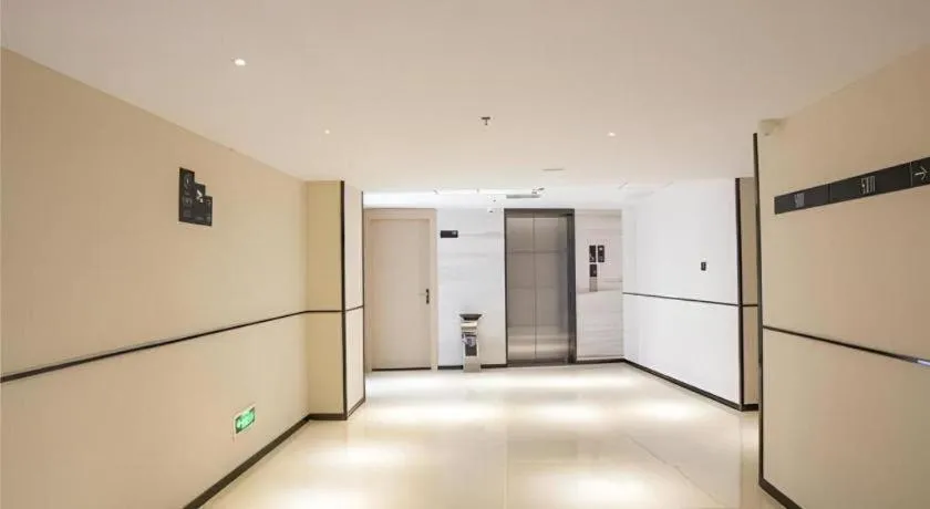 City Comfort Inn Yuzhou Yuwang Square