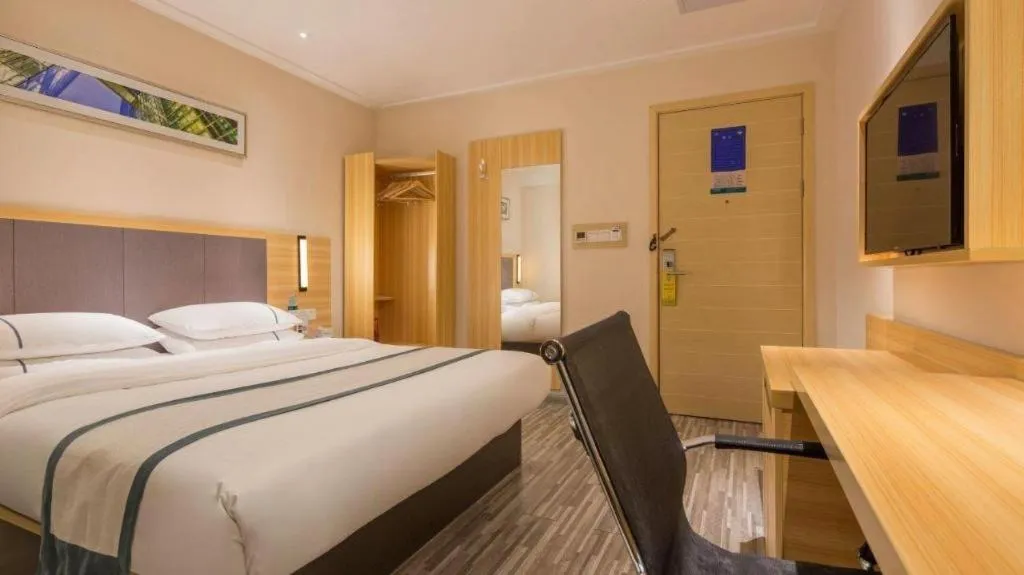 Bed in City Comfort Inn Dongguan Nancheng Tian'an Digital City