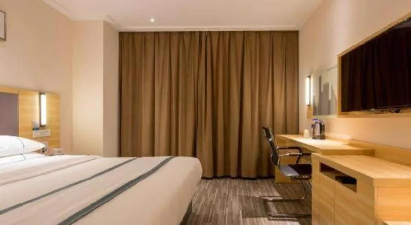 Bed in City Comfort Inn Dongguan Nancheng Tian'an Digital City