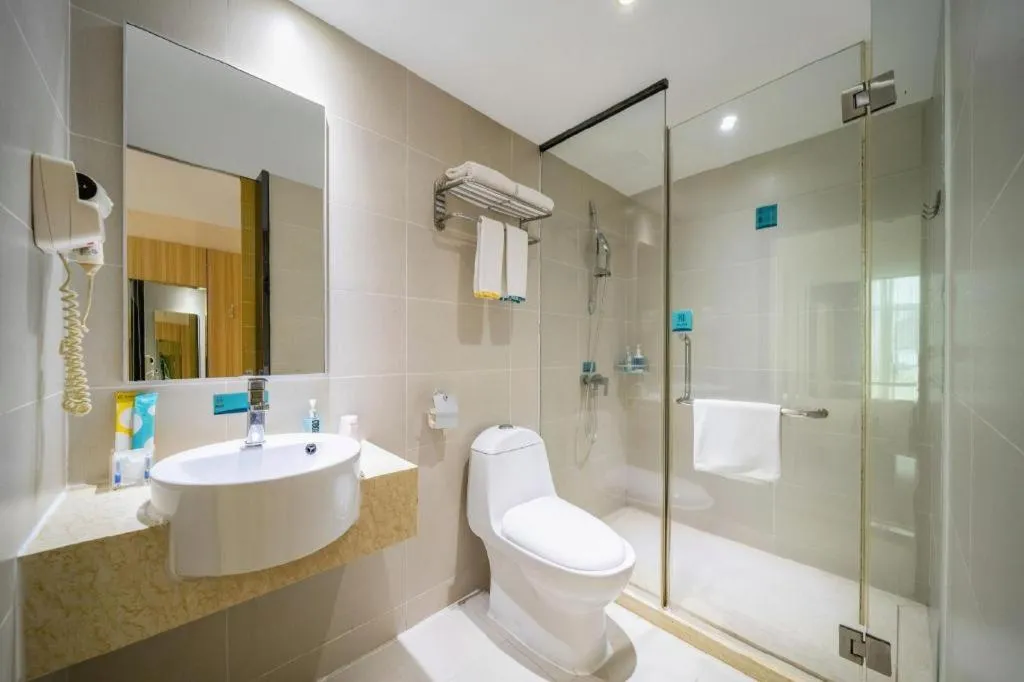 City Comfort Inn Maoming High Speed Railway Station Wenming Road