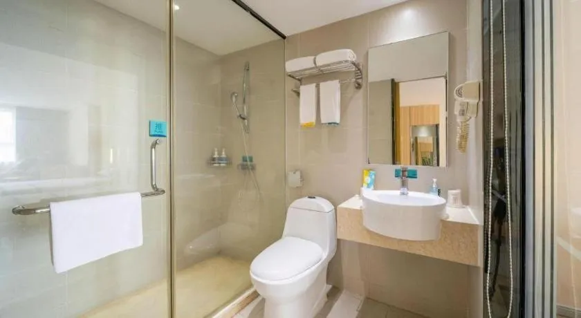 City Comfort Inn Maoming High Speed Railway Station Wenming Road