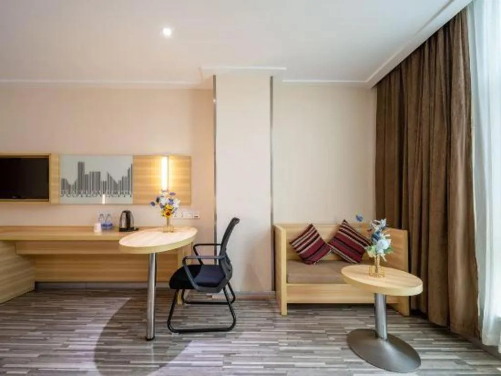 City Comfort Inn Maoming High Speed Railway Station Wenming Road